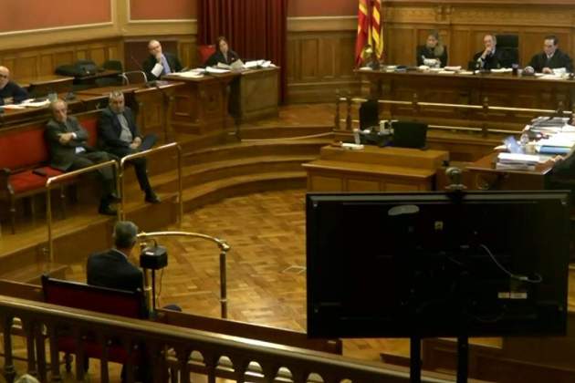 L'alcalde de Badalona, Xavier García Albiol, en el judici a l'Audiència de Barcelona