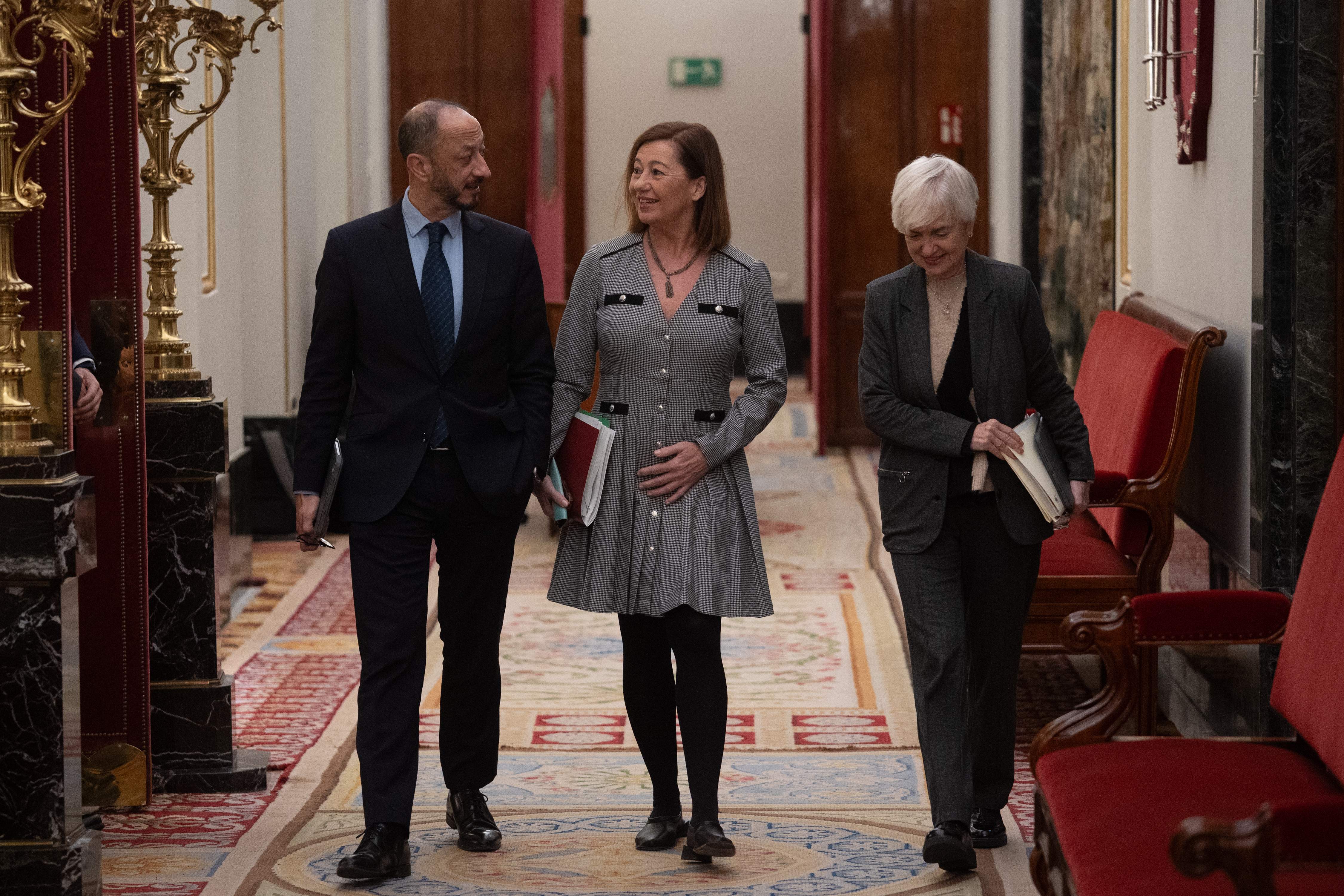 El PSOE ajorna el debat sobre la qüestió de confiança a Sánchez i frena la iniciativa de Junts