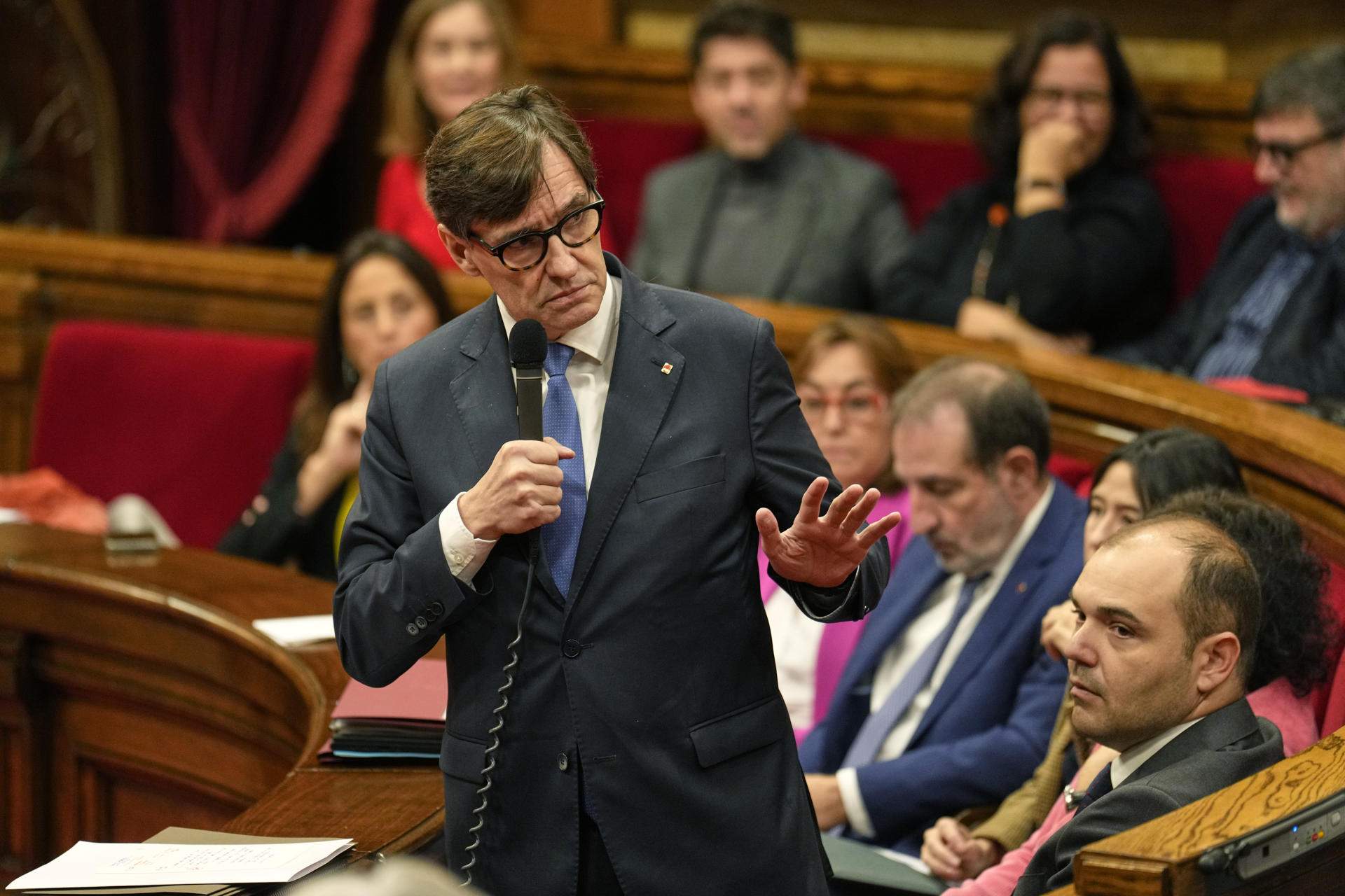 Salvador Illa encén Junts perquè intervé en castellà al Parlament: "Desnacionalitza sense complexos"