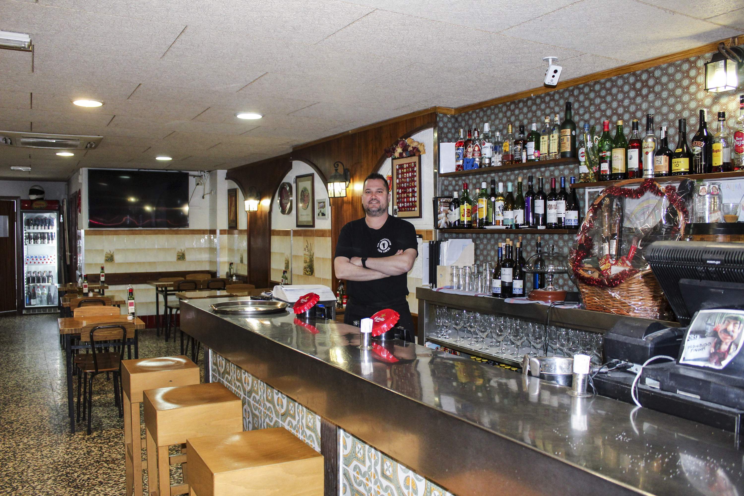 El bar de Gràcia de toda la vida que los vecinos del barrio adoran por su menú de mediodía