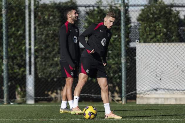 Ferran Torres i Fermín López durant un entrenament amb el Barça / Foto: Europa Press