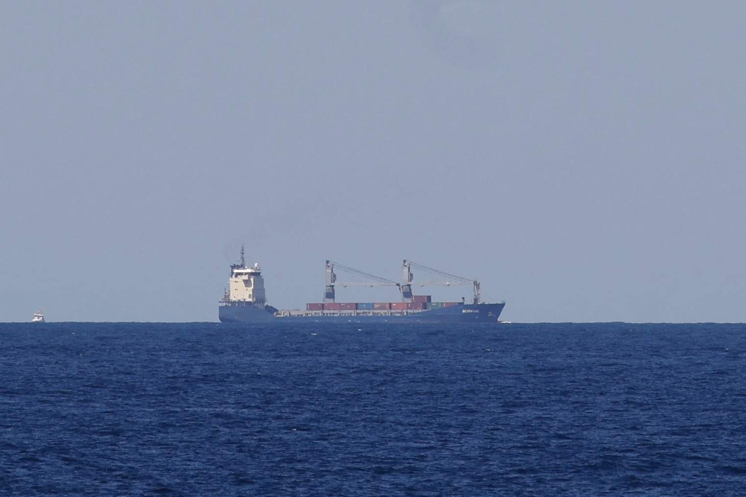 Un carguero ruso se hunde en el Mediterráneo entre España y Argelia después de una explosión a bordo