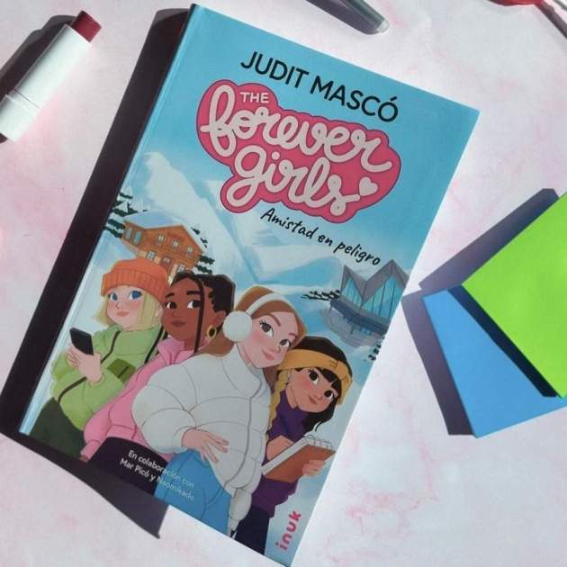 Llibre Judit Mascó The Forever Girls / Instagram