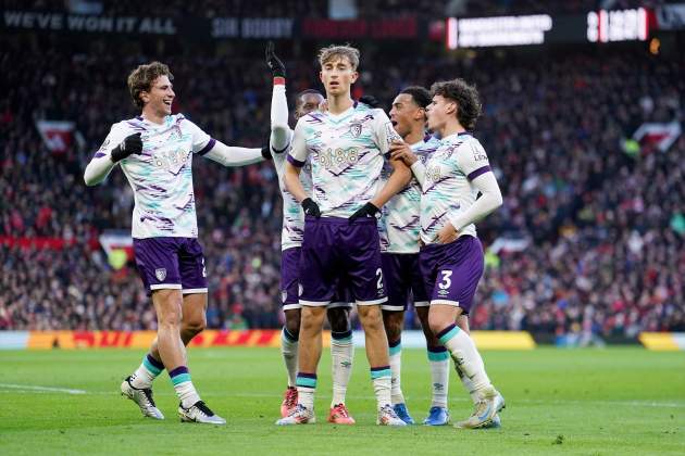 El Borunemoth celebra un gol de Dean Huijsen a la Premier League / Foto: Europa Press