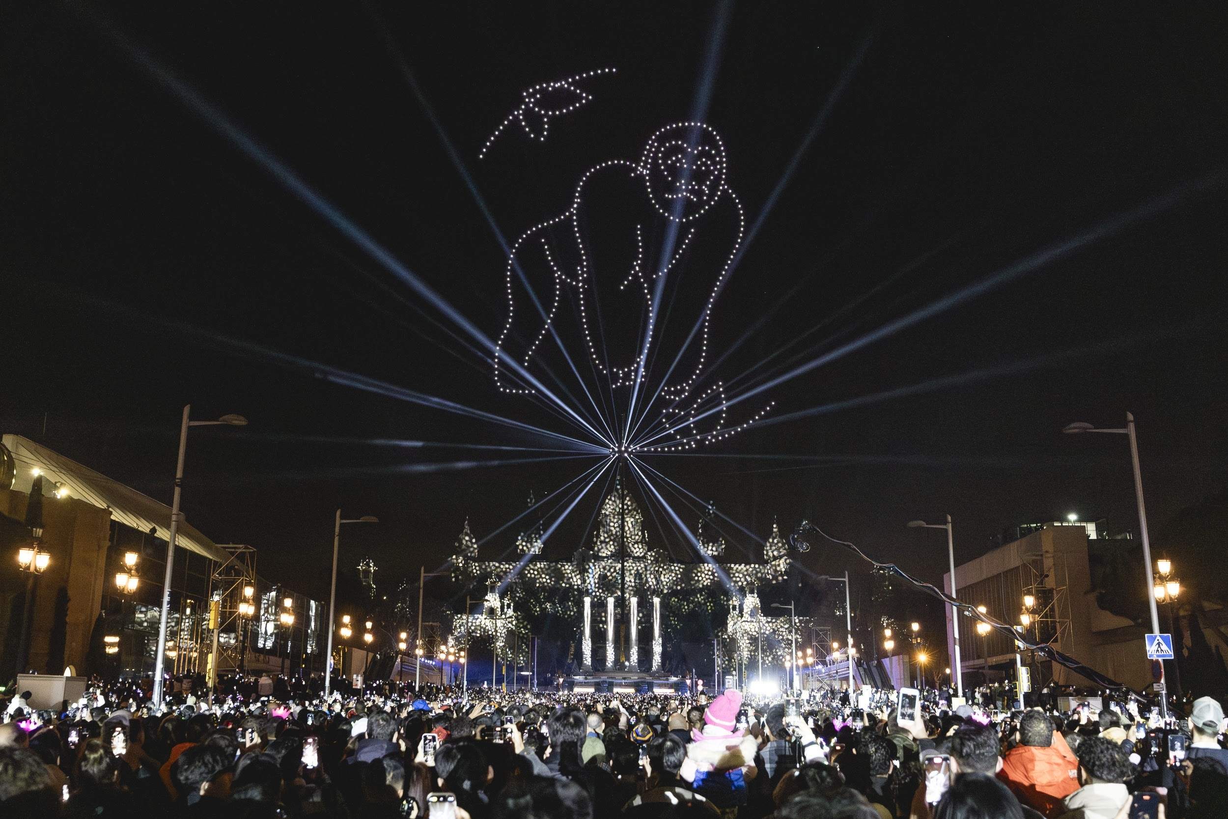 Nit de Cap d’Any segura i cívica: aquest és el dispositiu de la Guàrdia Urbana de Barcelona