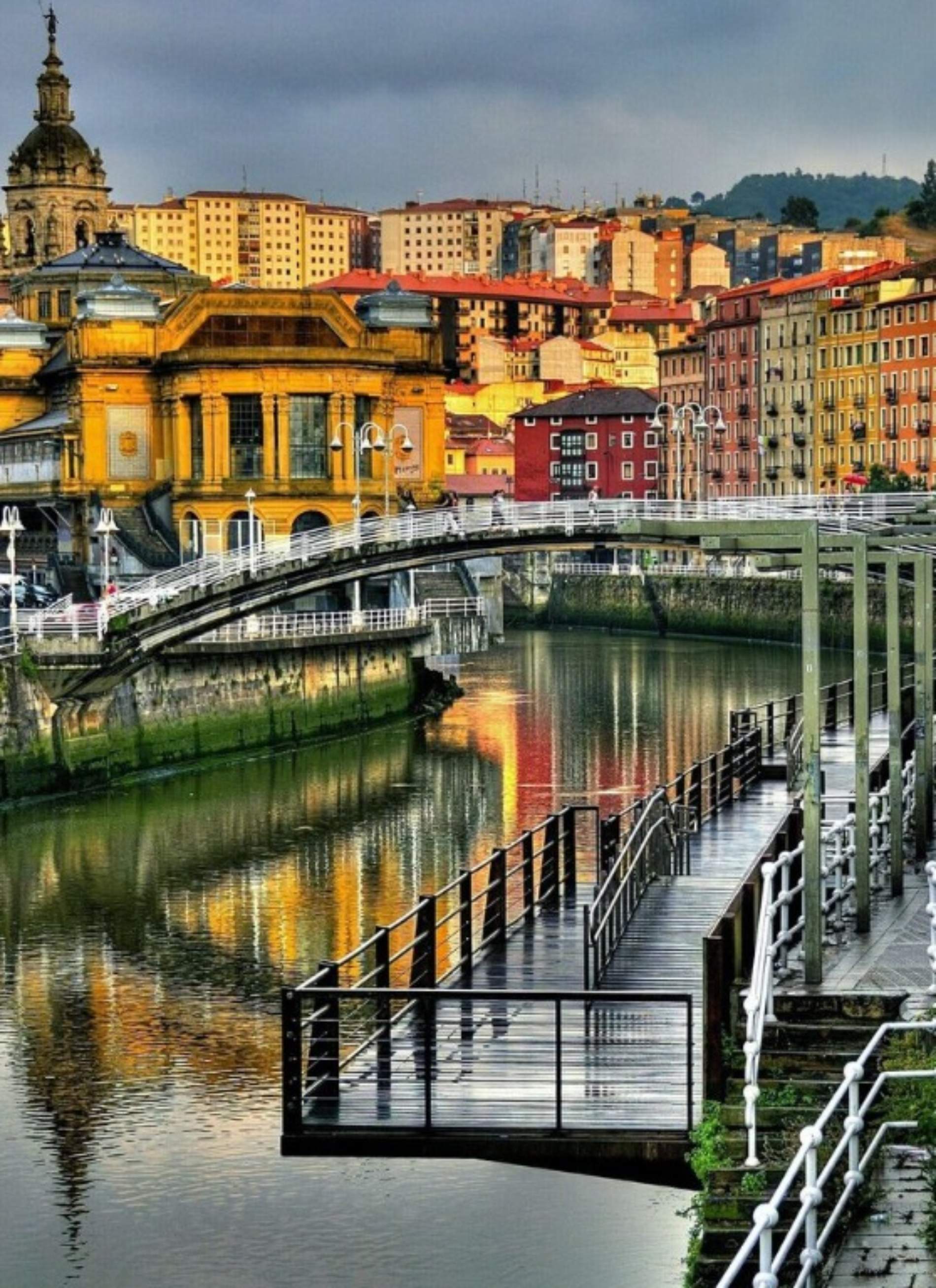 Descobreix Bilbao en un viatge únic amb Experiències ElNacional i Viatges Viñolas