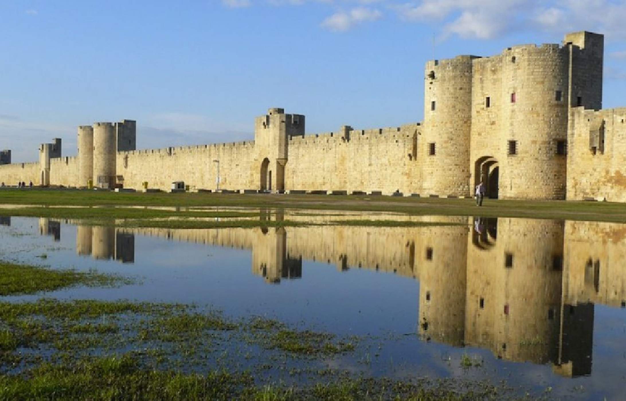 Aiguesmortes. La muralla. Font Wikimedia Commons