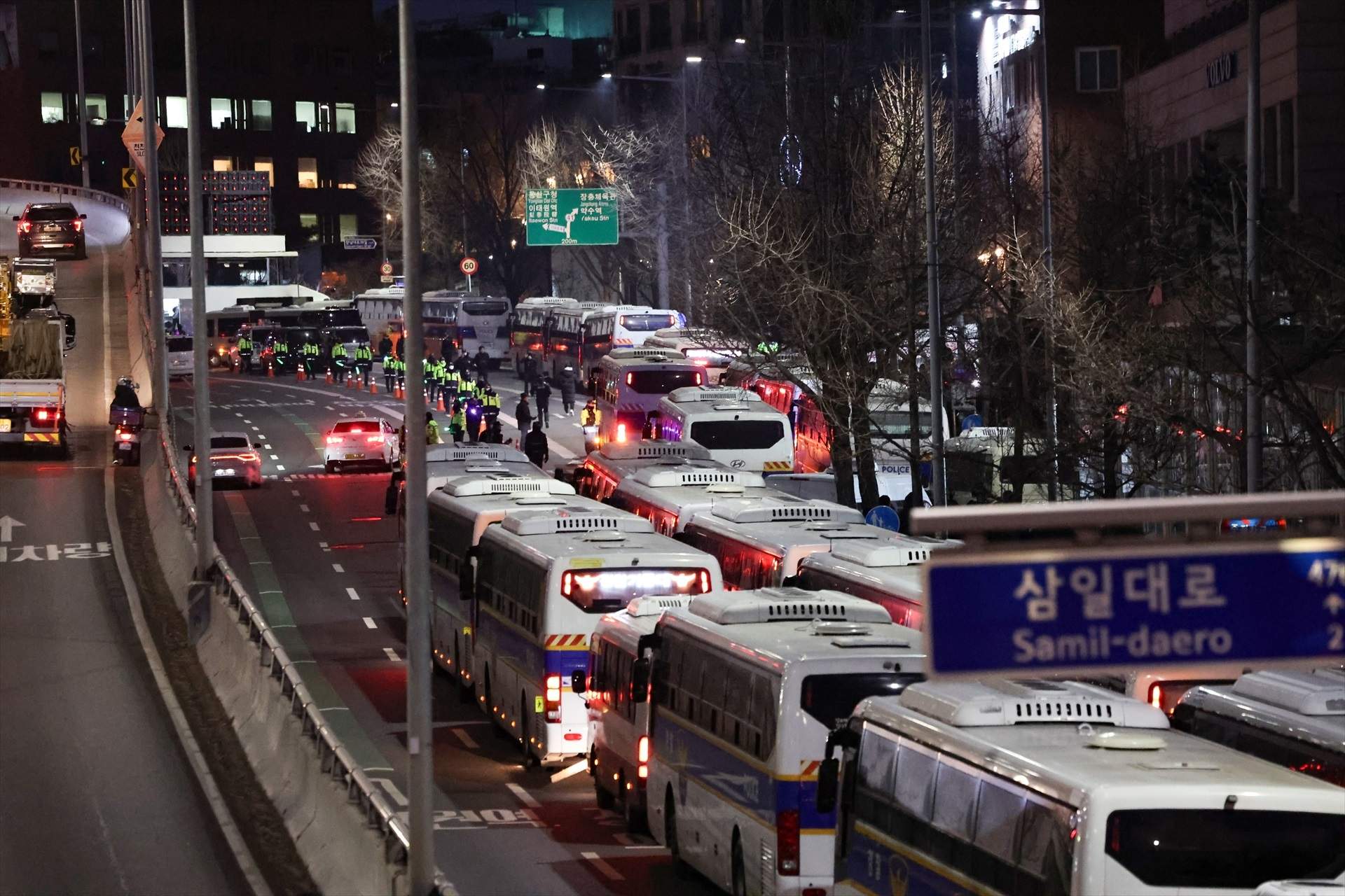 El servicio de seguridad del presidente de Corea del Sur impide su detención