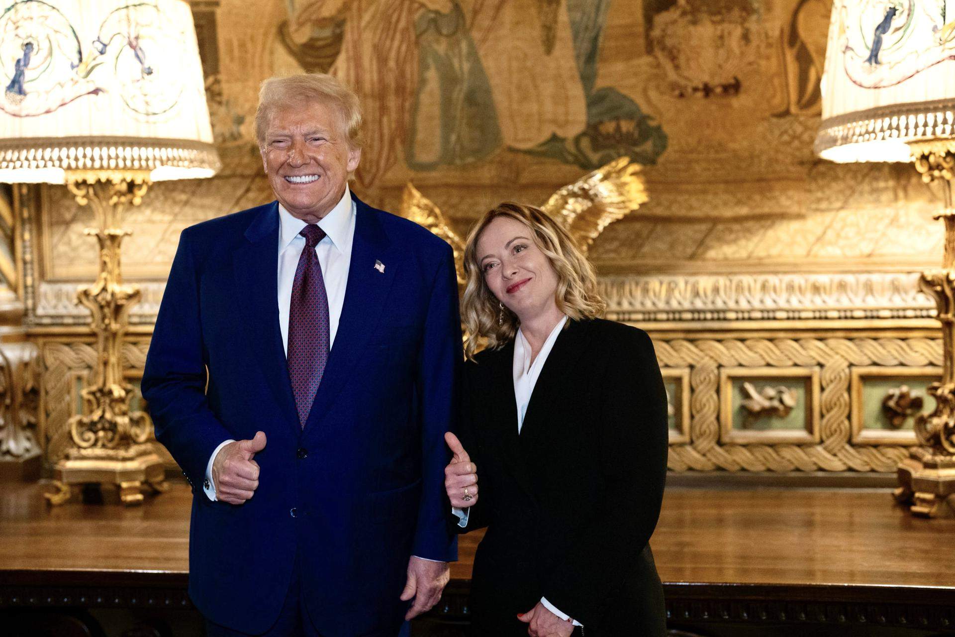 Giorgia Meloni es reuneix per sorpresa amb Donald Trump a Florida