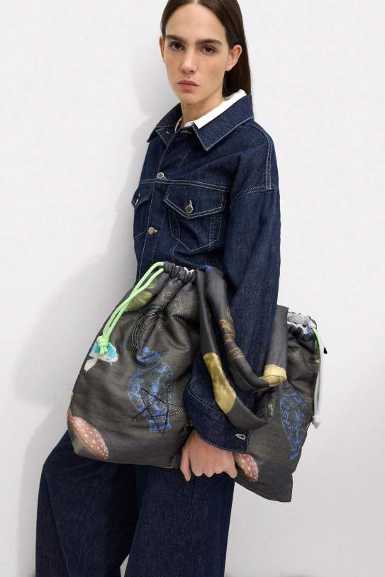 Bolso shopper de nylon estampado