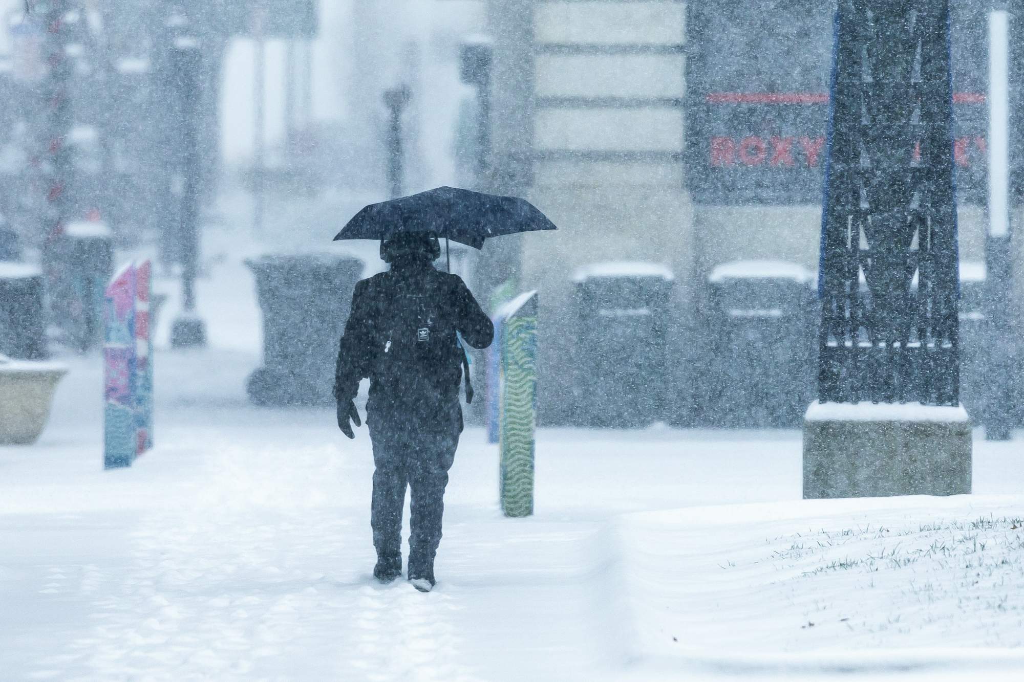 Una tempesta hivernal als Estats Units amb nevades històriques paralitza l’activitat en el centre del país