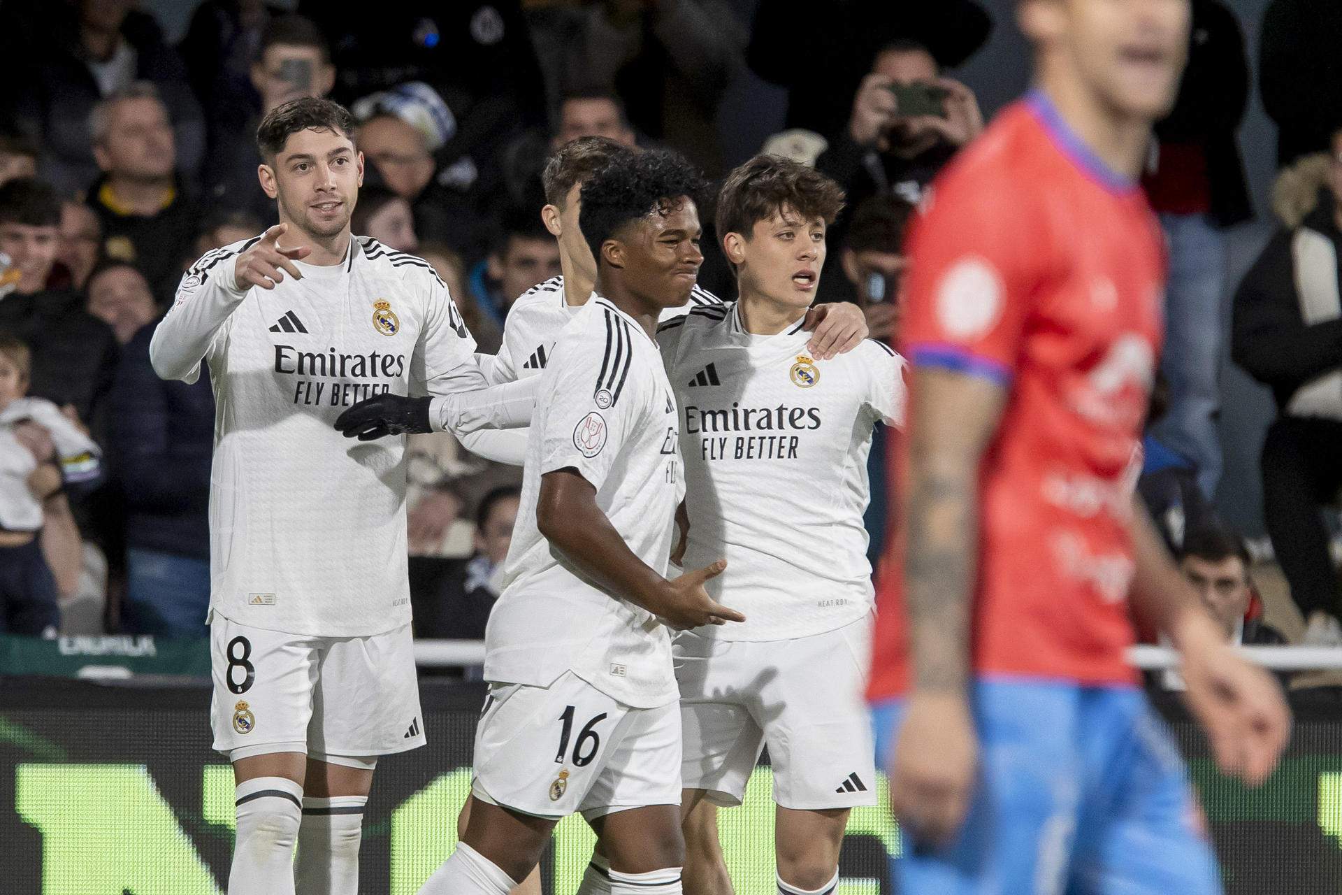 El Reial Madrid no es deixa sorprendre per la Deportiva Minera (0-5)