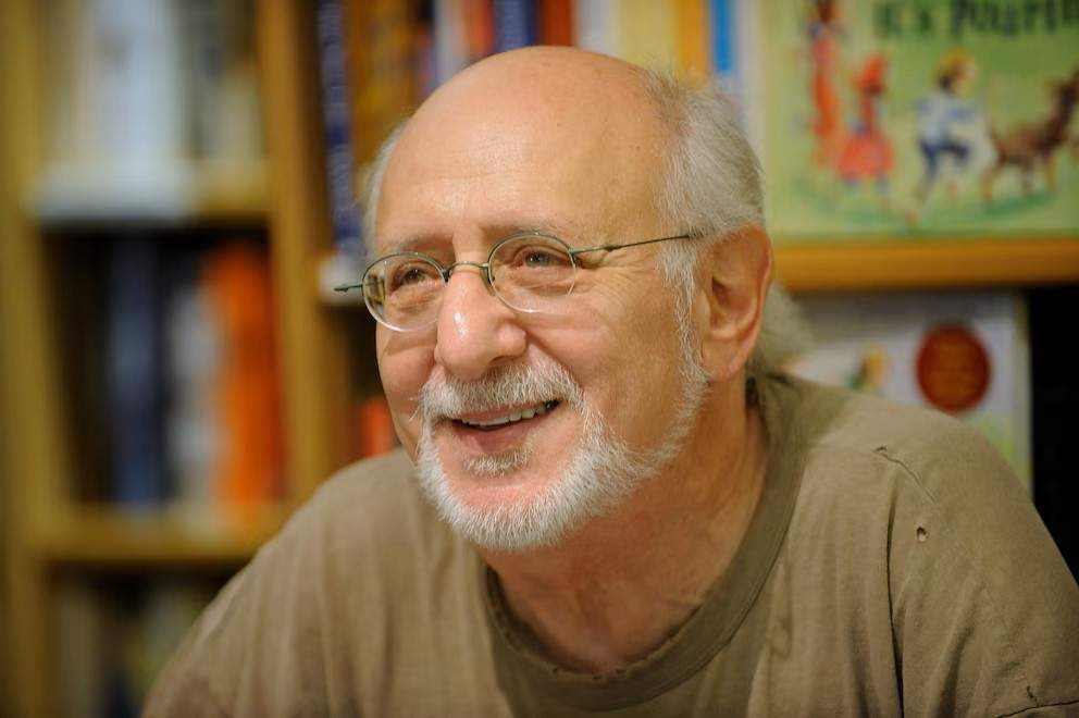 Muere Peter Yarrow, cantautor y compositor de 'Puff, el drac màgic', a los 86 años