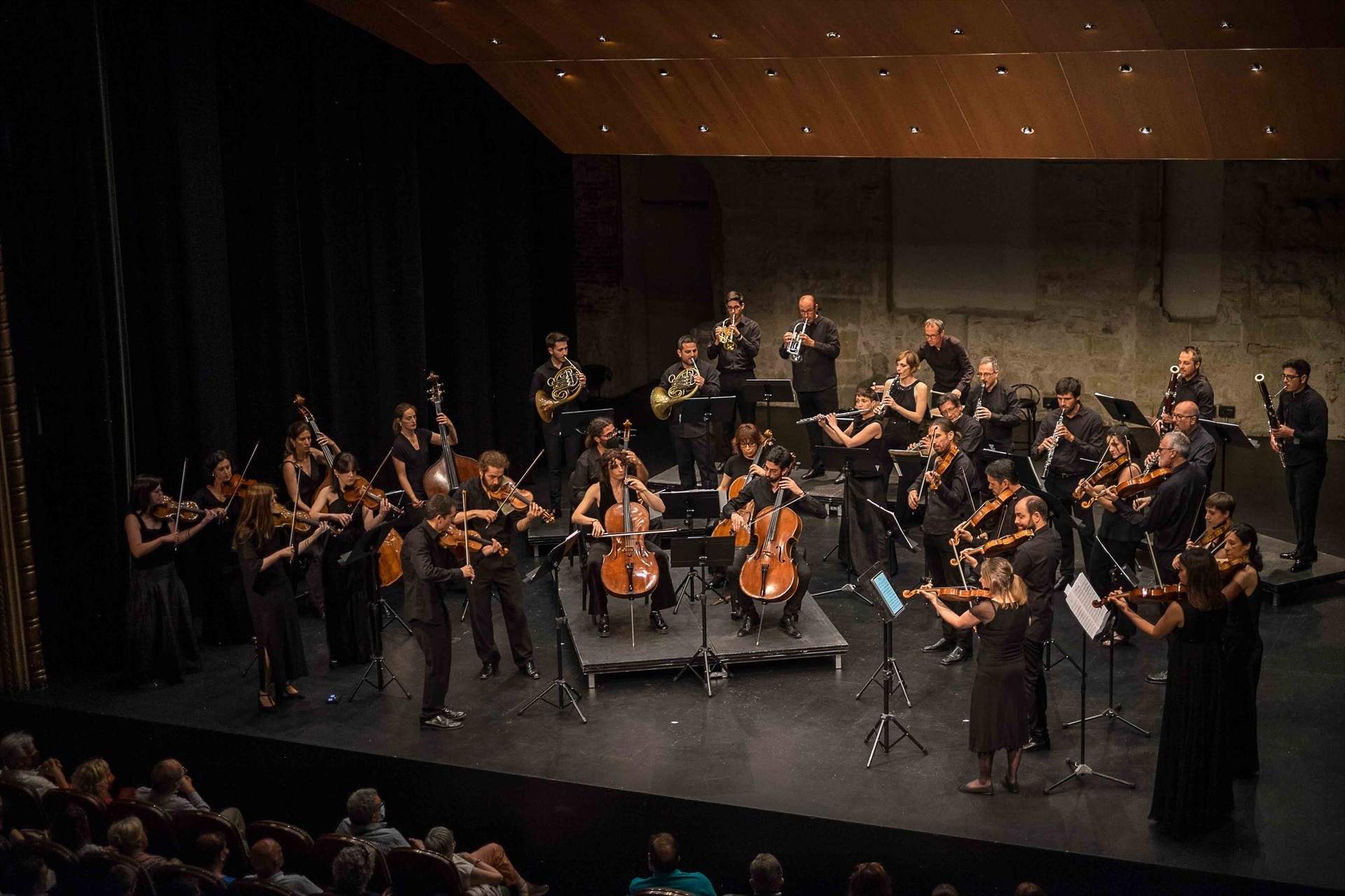 La polèmica orquestra dels concerts del Liceu fa fora dos músics per denunciar la precarietat laboral