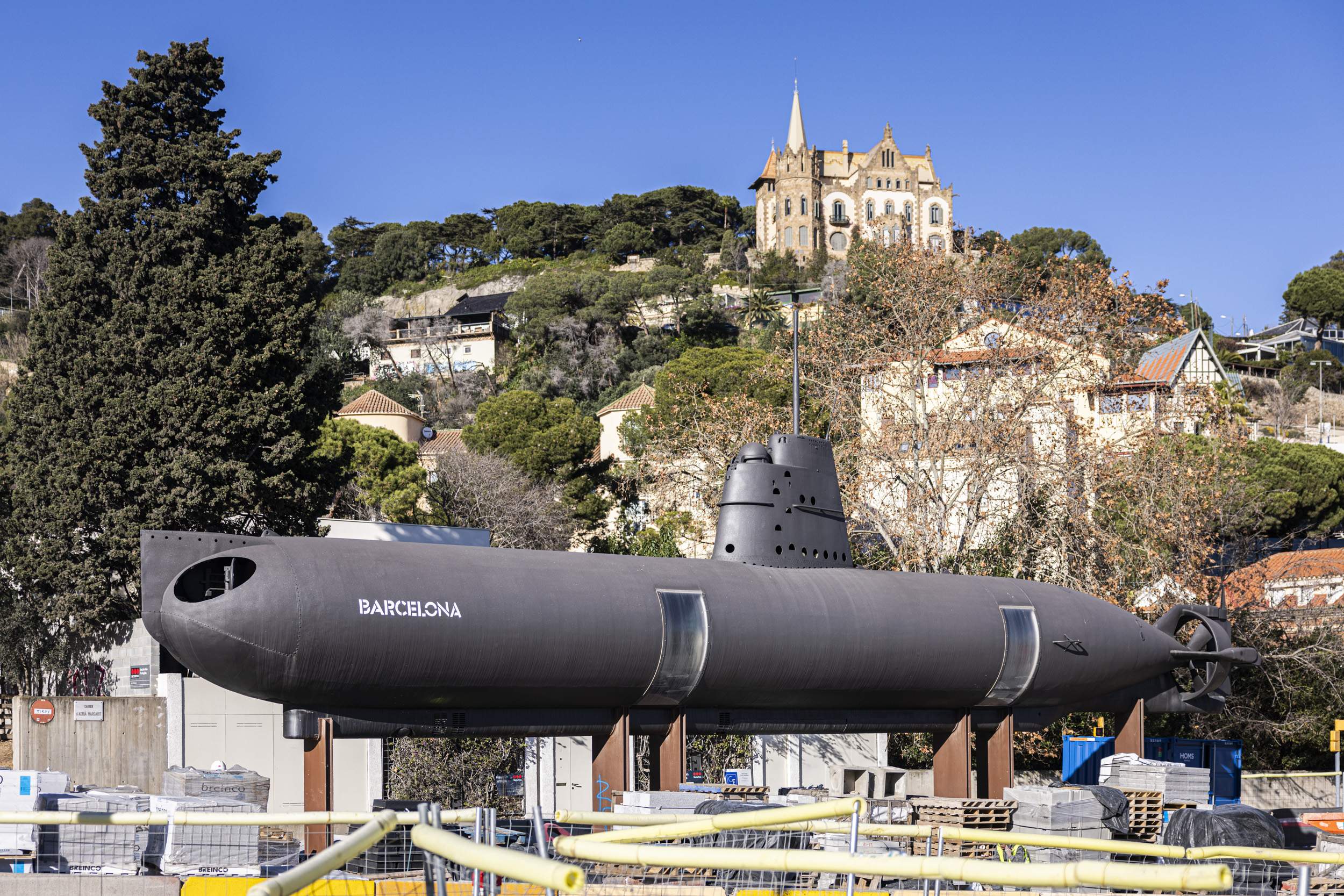 Un submarino insólito, una casita de muñecas de ensueño y otros atractivos de Sarrià-Sant Gervasi