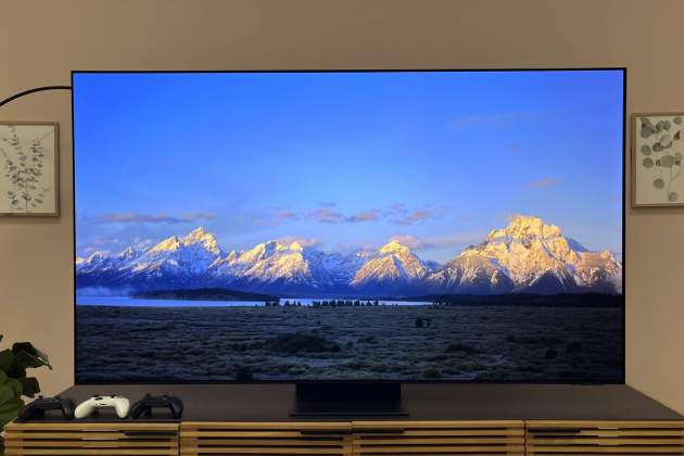 S95F Samsung OLED TV