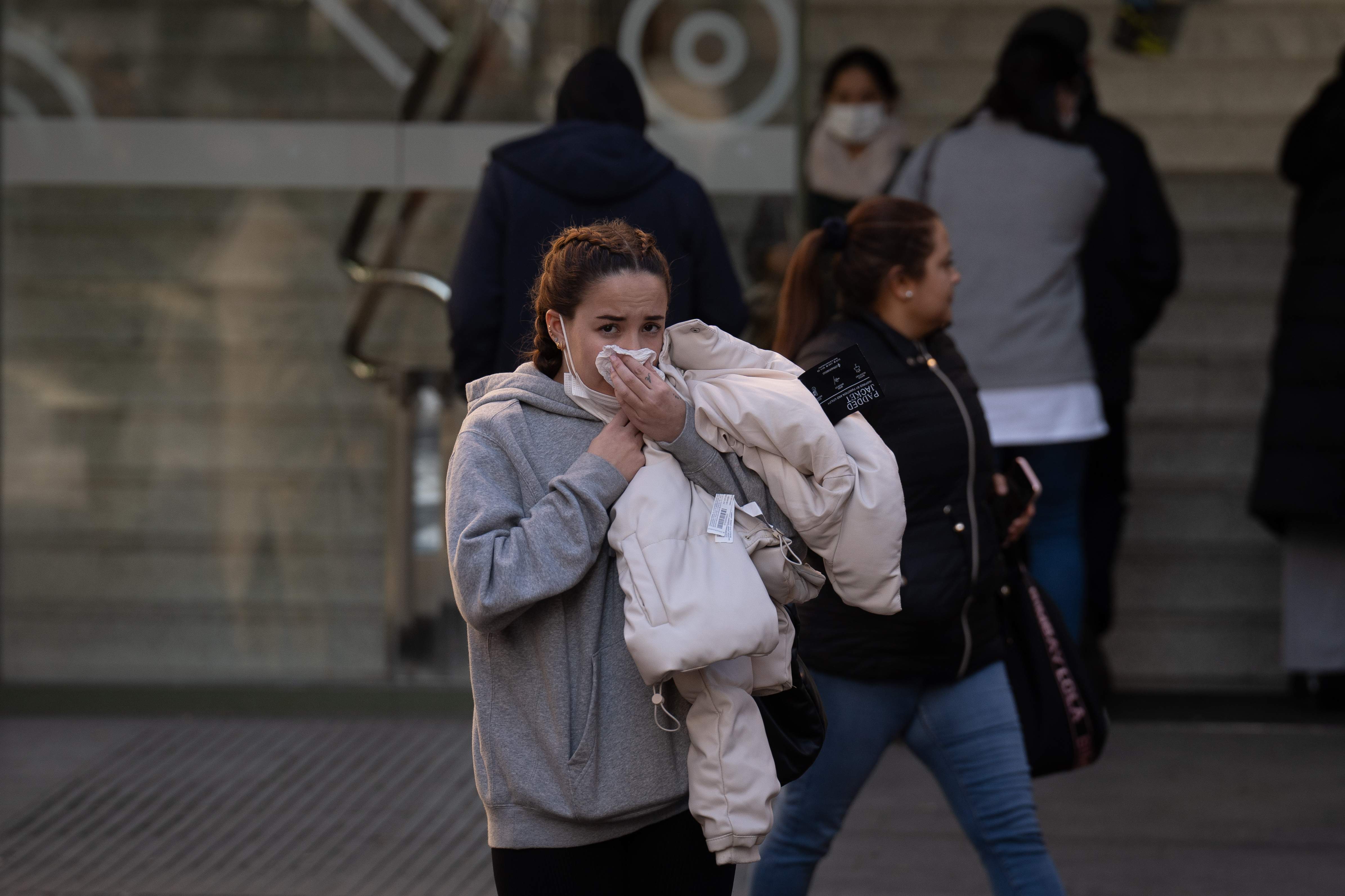 Catalunya s'apropa al pic de la grip i es descarta l'ús de la mascareta obligatòria