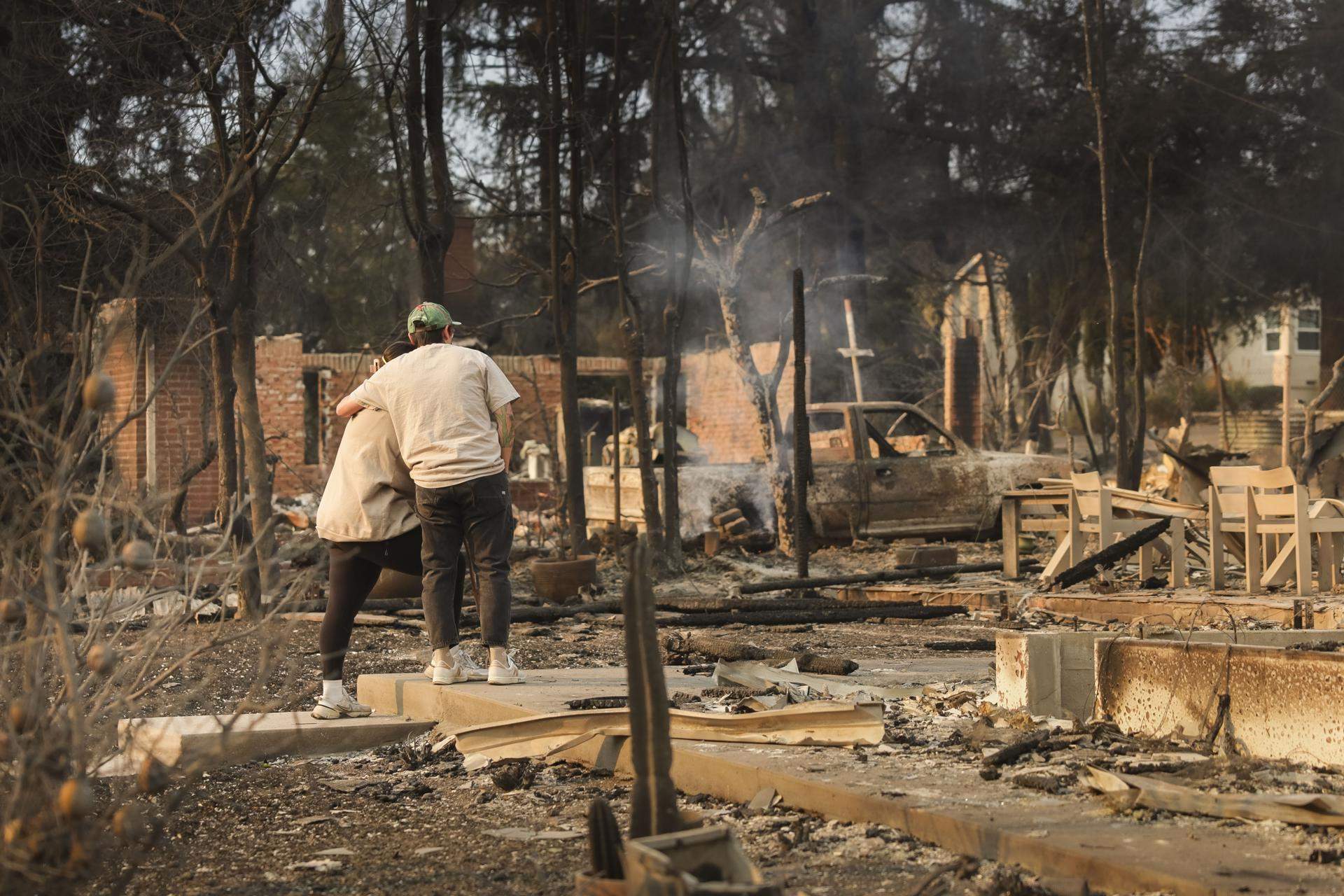 ¿Quiénes son las víctimas de los incendios de Los Ángeles?