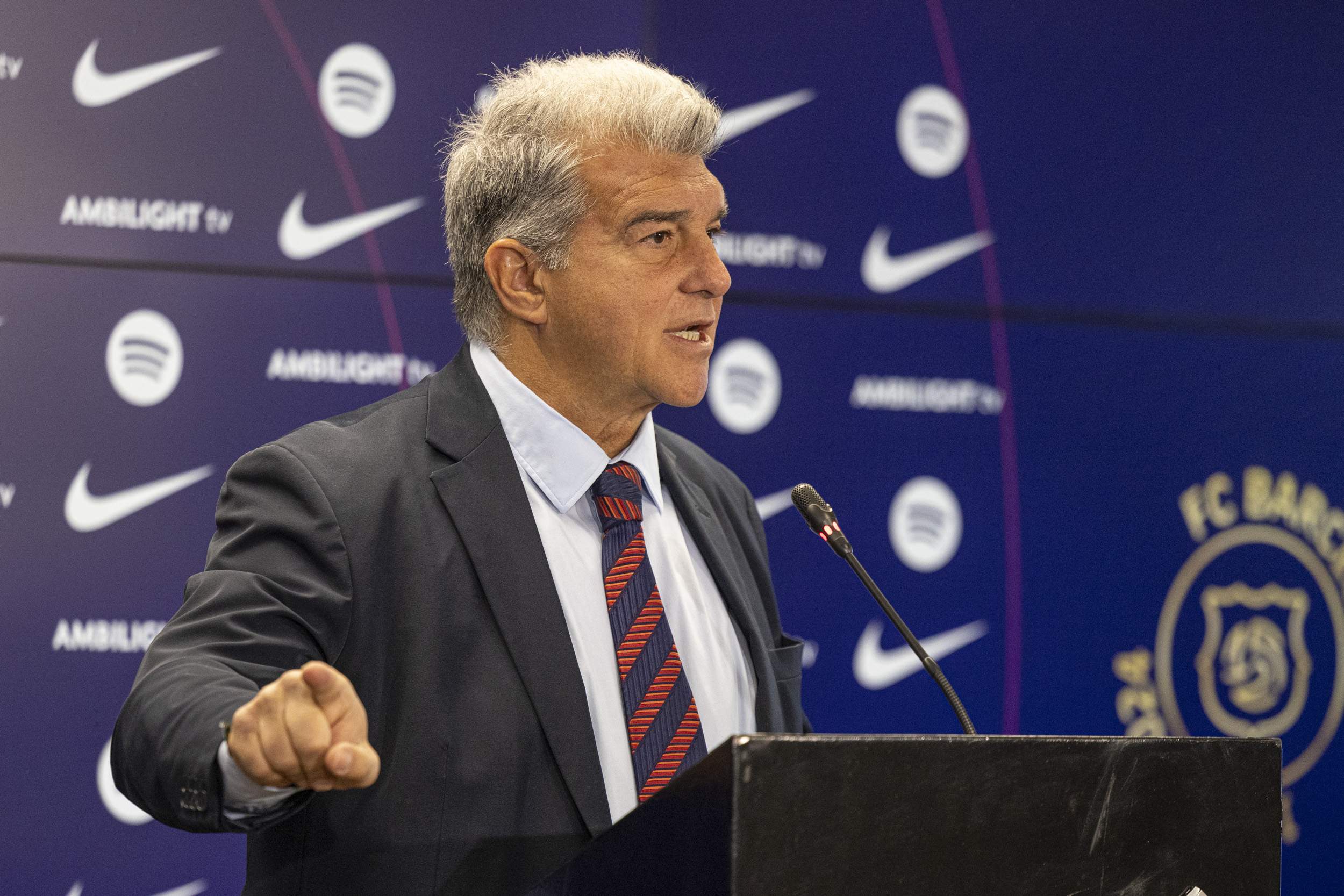 Trucada a Joan Laporta: s'afarta de Flick i vol deixar el Barça