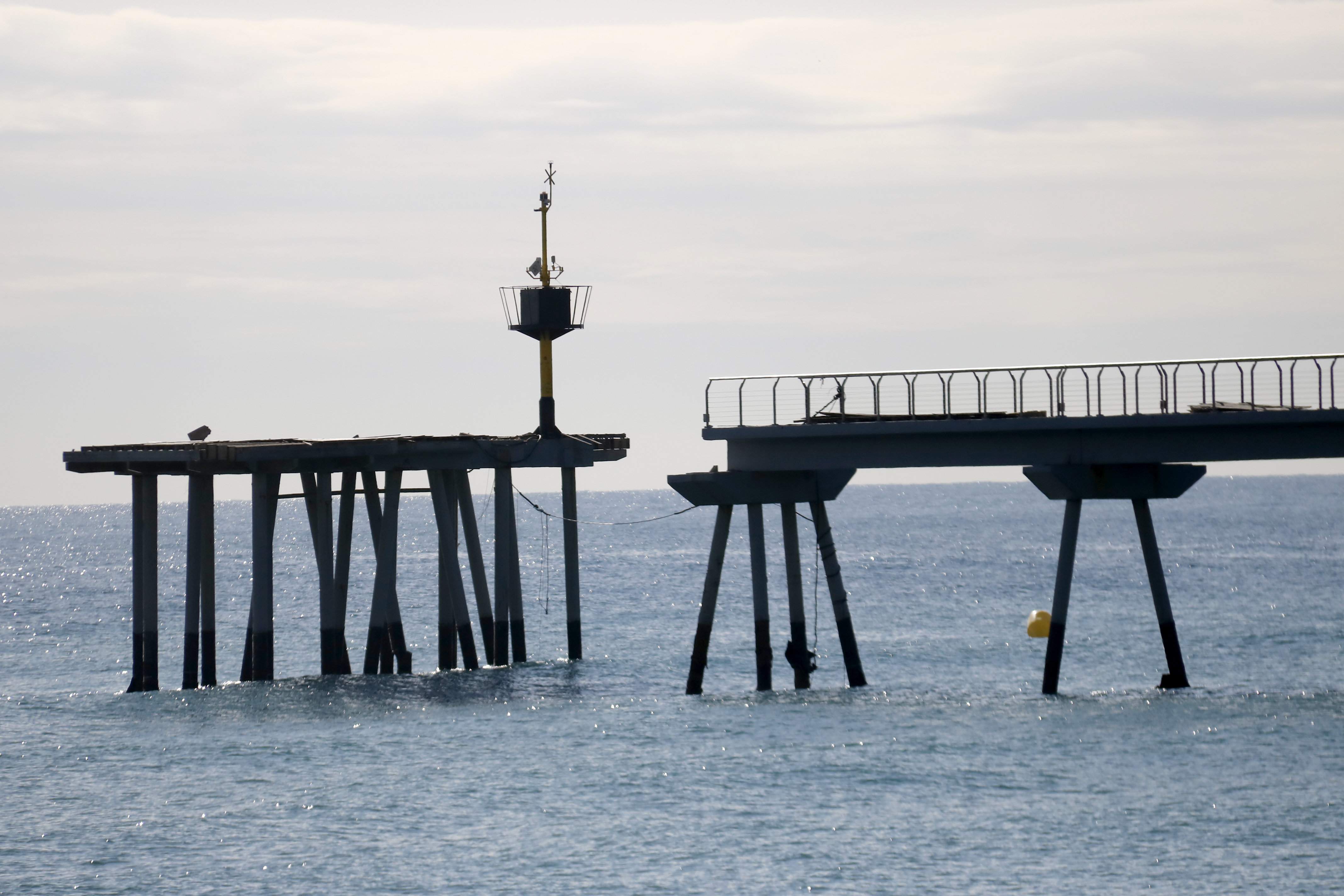 Cinco años sin el Pont del Petroli de Badalona y la vista puesta en recuperarlo este año