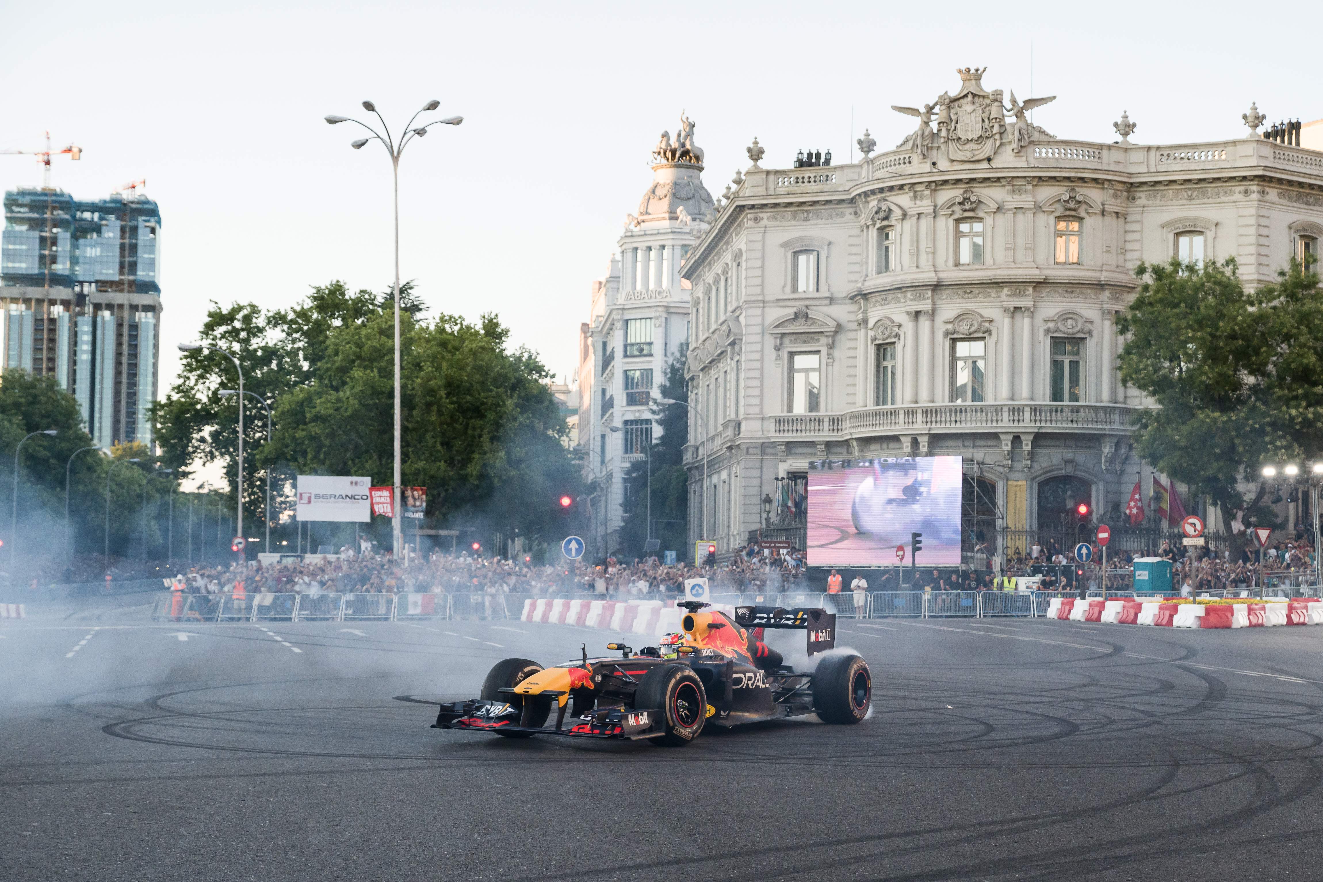 El Defensor del Poble admet a tràmit prop de 100 queixes dels veïns pel soroll del projecte de la F1 a Madrid