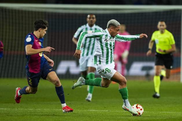 Vitor Roque, Pau Cubarsí, Barça-Betis, Copa del Rei / Foto: EFE