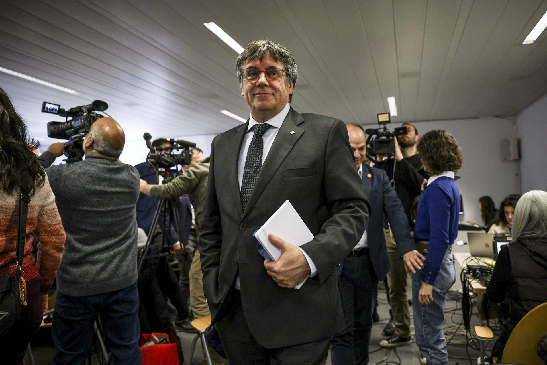 Puigdemont rompe el silencio sobre las elecciones al Consell de la República