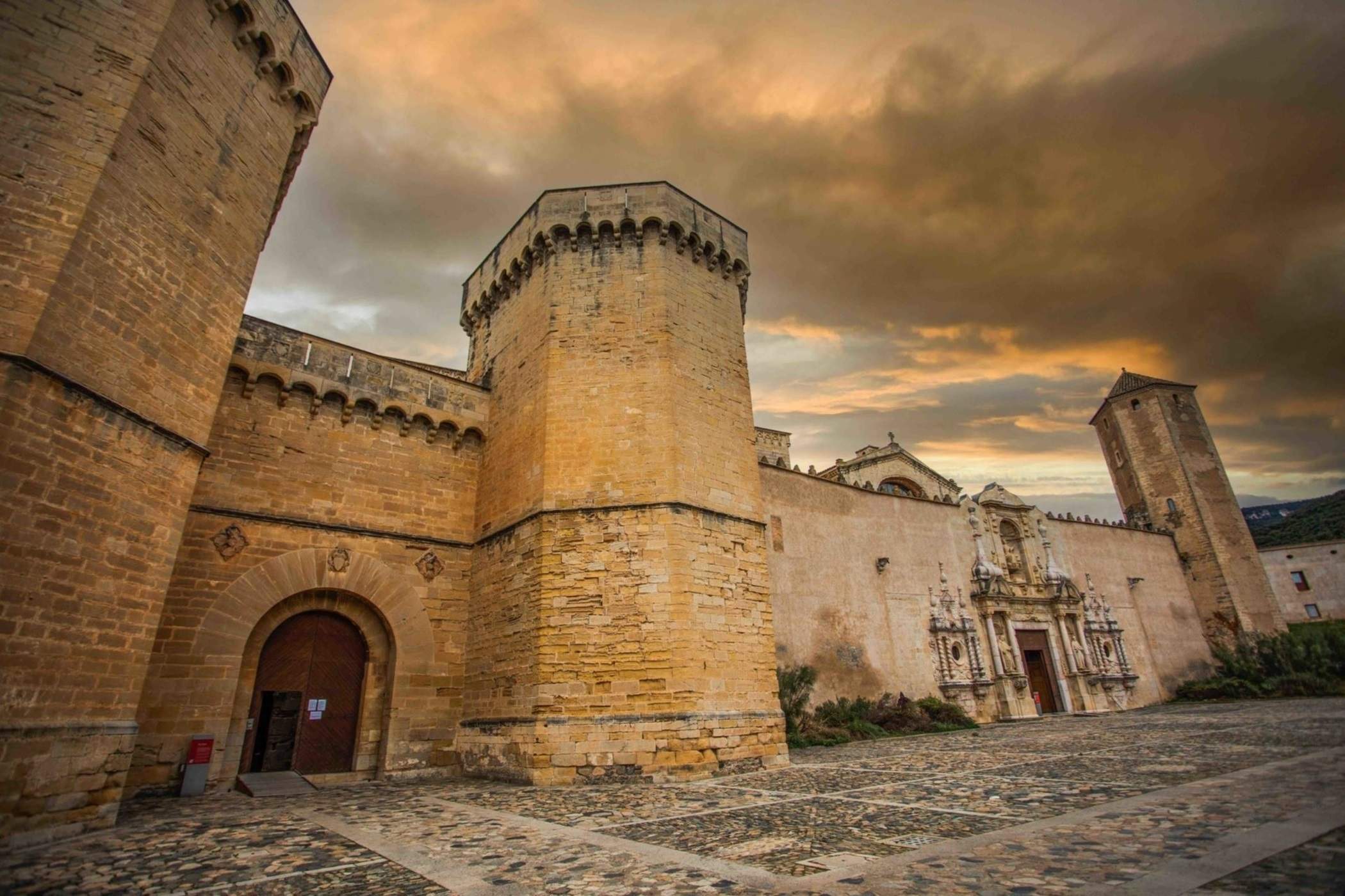 875.º aniversario de Poblet, el gran monasterio del Císter en Catalunya