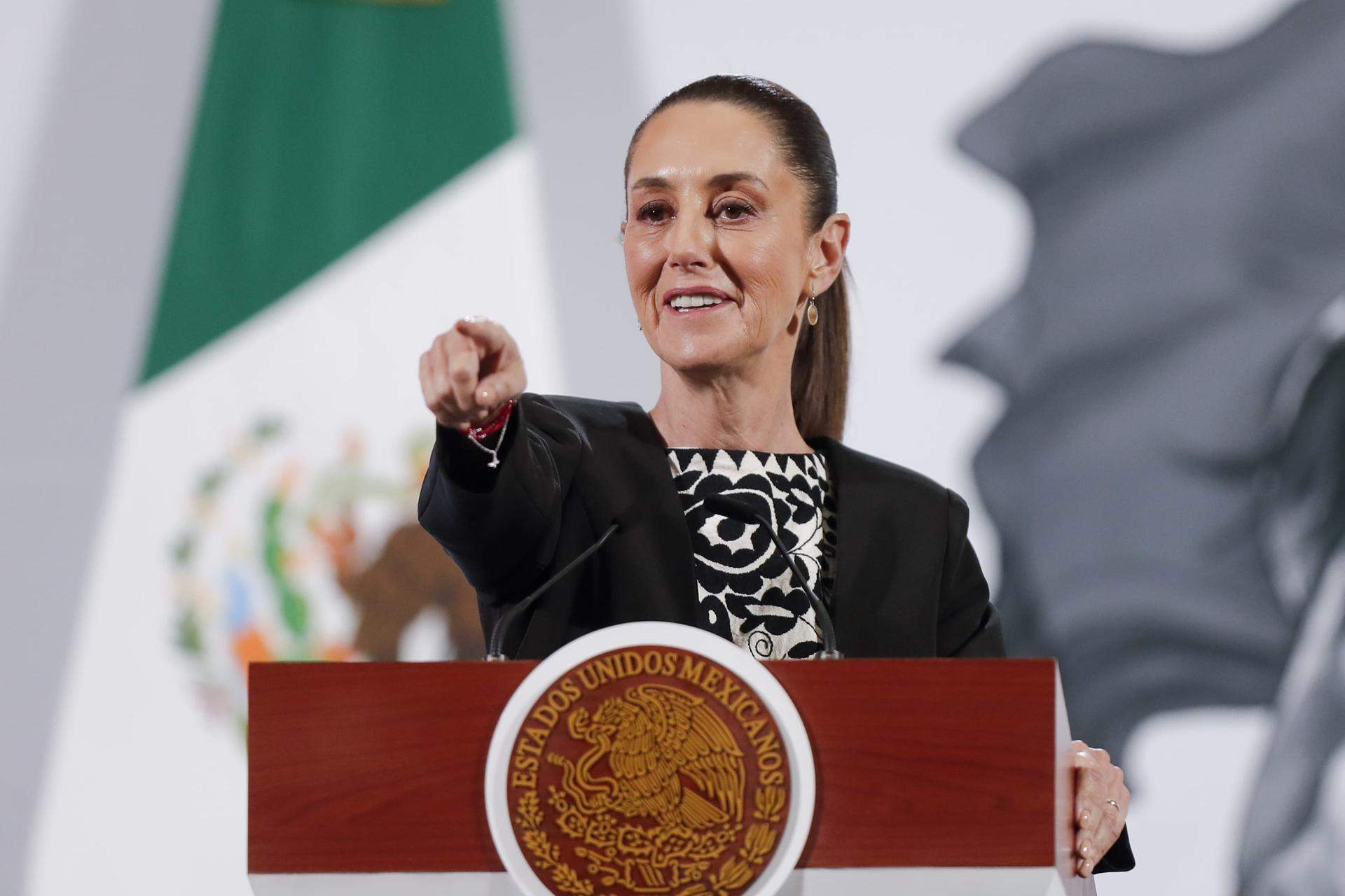 La presidenta mexicana desafía a Donald Trump por cambiar el nombre del golfo de México