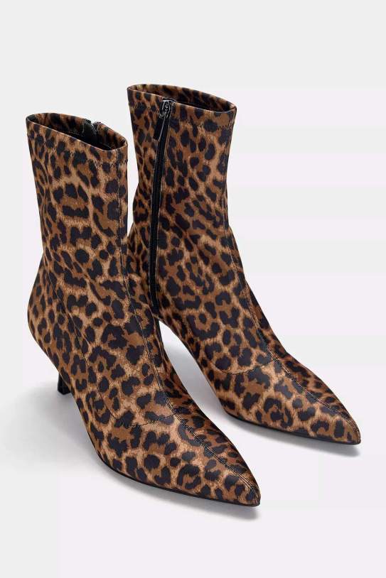 Botines de tacón leopardo