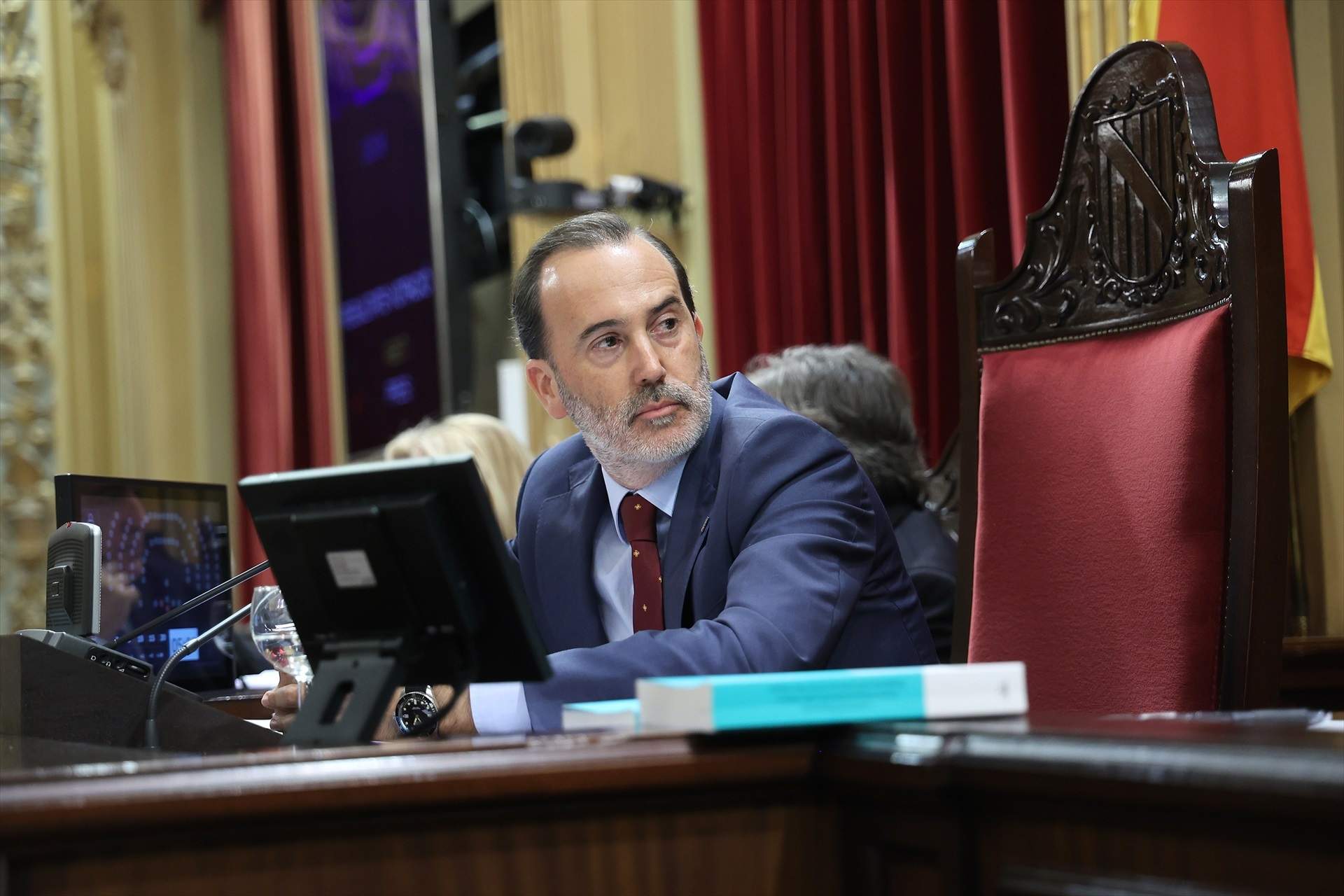 La Mesa del Parlament balear tramitarà la sol·licitud per suspendre Le Senne com a diputat