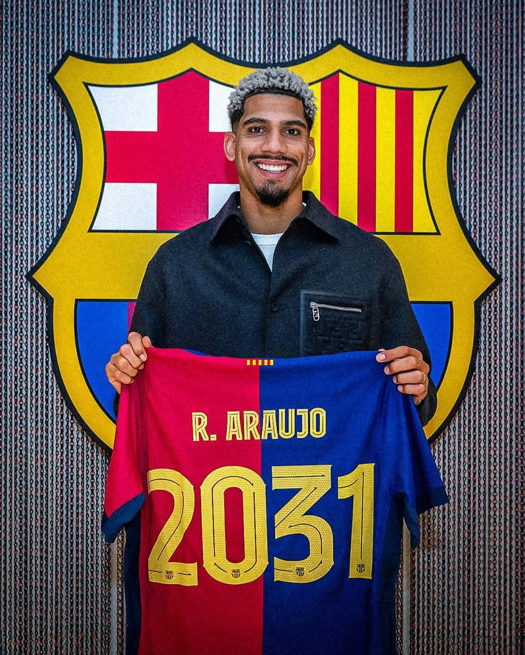 Araújo té un principi d'acord per sortir del Barça