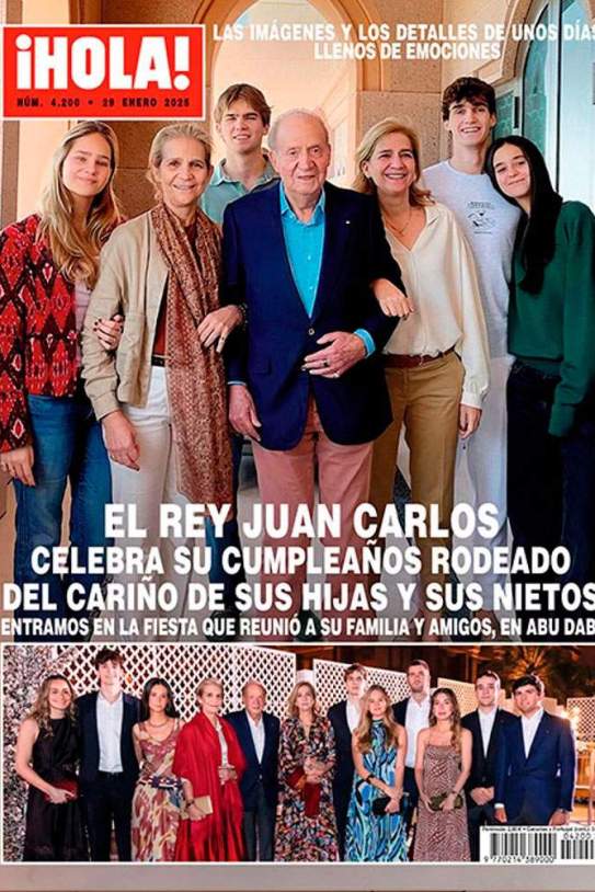 Joan Carles i família en el seu 87 aniversari / HOLA!