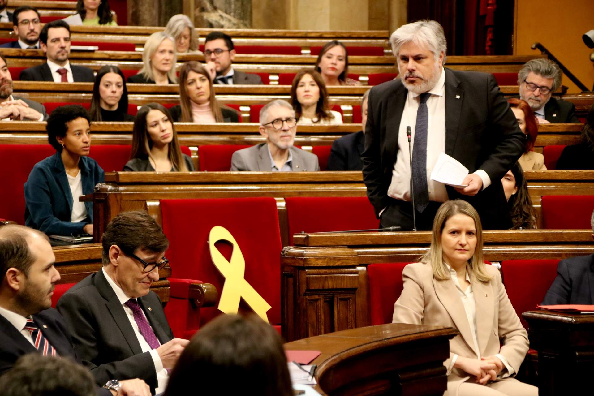 El Parlament avala la proposta de Junts d'impulsar una llei d'emergències catalana