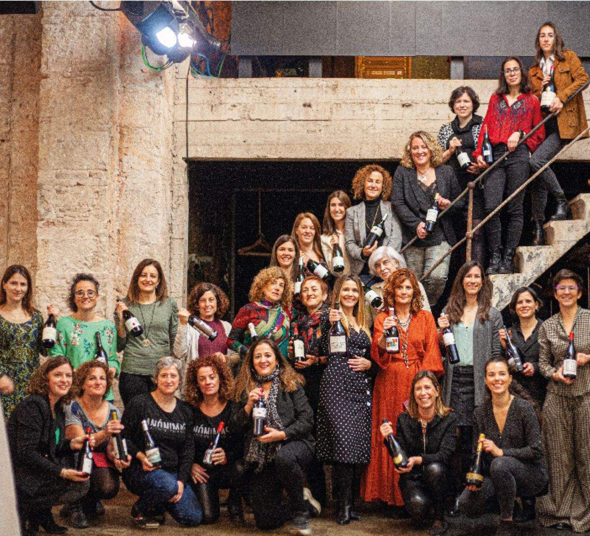 Las Mujeres del Vino reivindican el papel de la mujer en el sector vitivinícola en esta cita especial