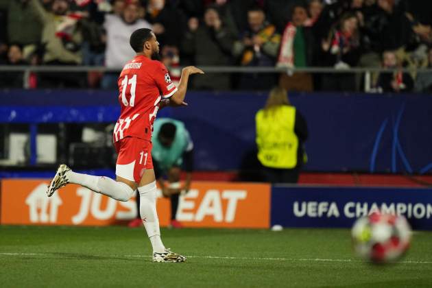 Gol d'Arnaut Danjuma en el Girona - Arsenal de la Champions League / Foto: EFE