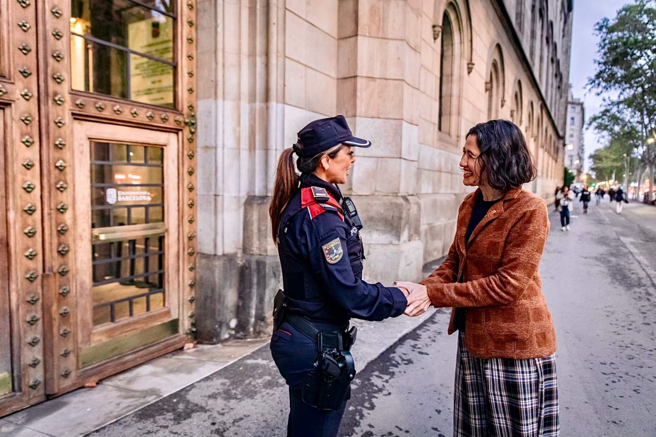 Susanna Lázaro, nueva inspectora jefe de la comisaría de los Mossos del distrito de Gràcia, en Barcelona