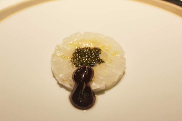 calamares, coco y caviar