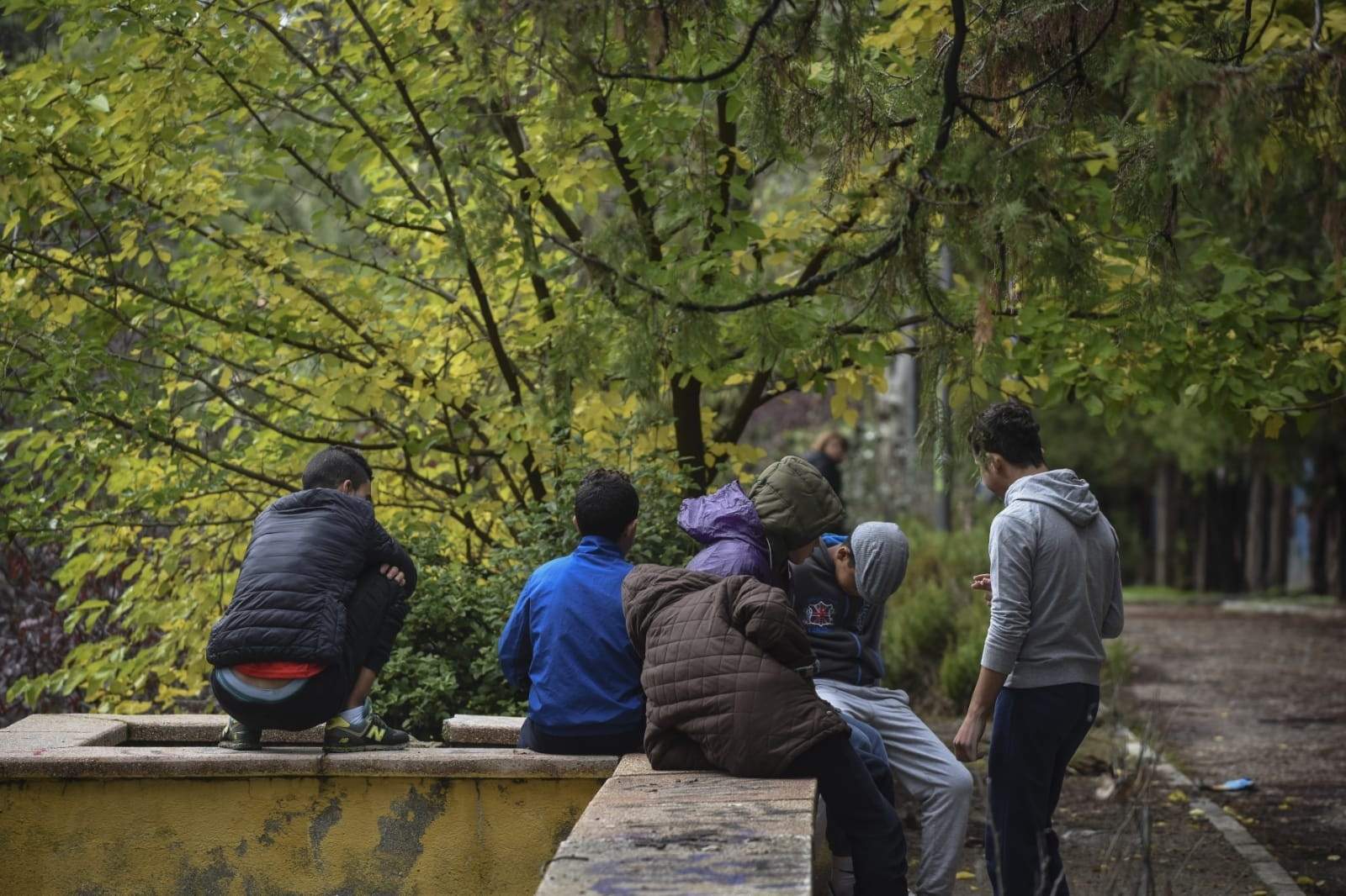 Menores y competencias: las dos carpetas en inmigración que enfrentan a Junts, PSOE y PP