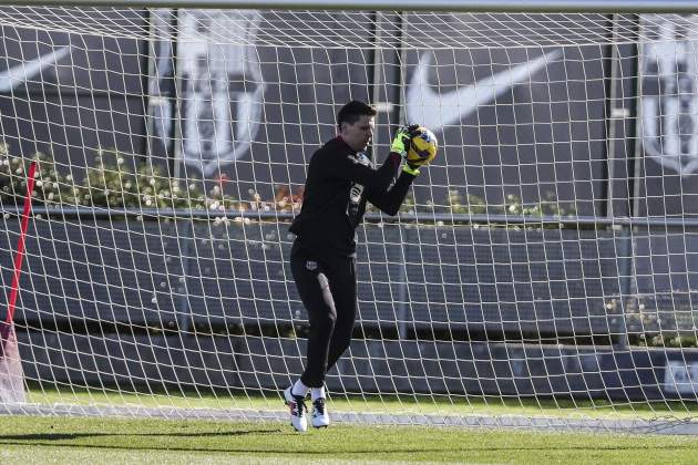 EuropaPress 6506243 wojciech szczesny during the training day of fc barcelona ahead the spanish