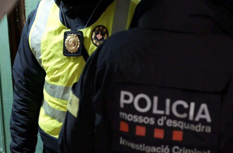 EuropaPress 6517687 agentes mossos desquadra guardia urbana barcelona