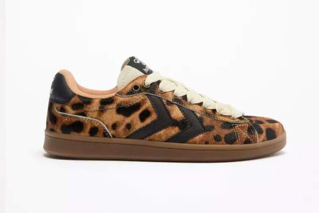 Sabatilla pell retro Hummel