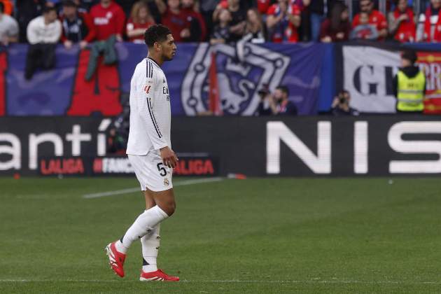 Bellingham, desesperat durant l'Osasuna - Reial Madrid / Foto: EFE