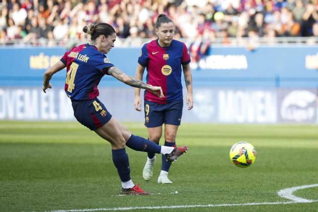 Mapi León xut falta gol Barça femení / Foto: EFE