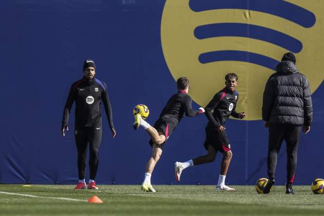 Gavi Lamine Yamal Araujo entrenamiento / Foto: EFE