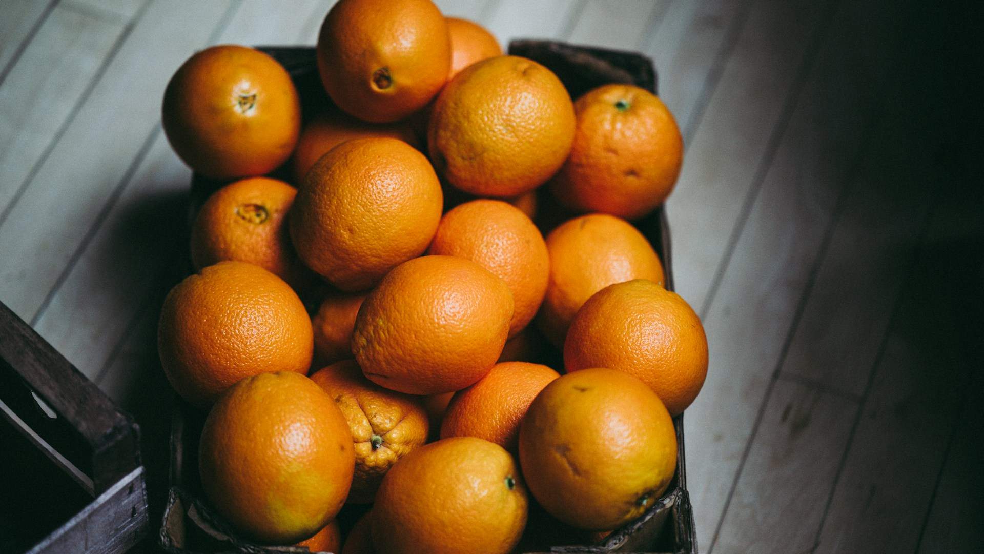 No llencis els diners a les escombraries: com fer orange pepper a casa amb les pells de la taronja