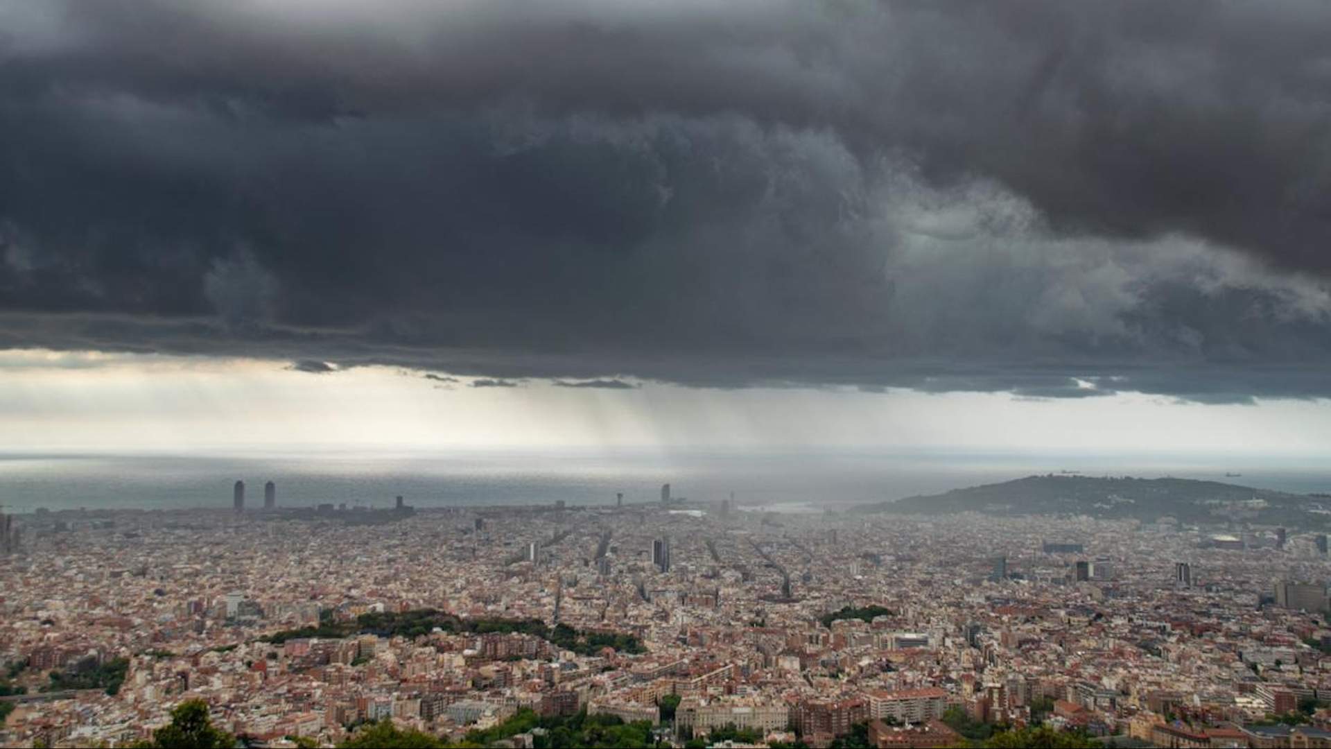 Tregua de 24 horas a la espera de un cambio de tiempo en Catalunya con lluvias, viento y nieve