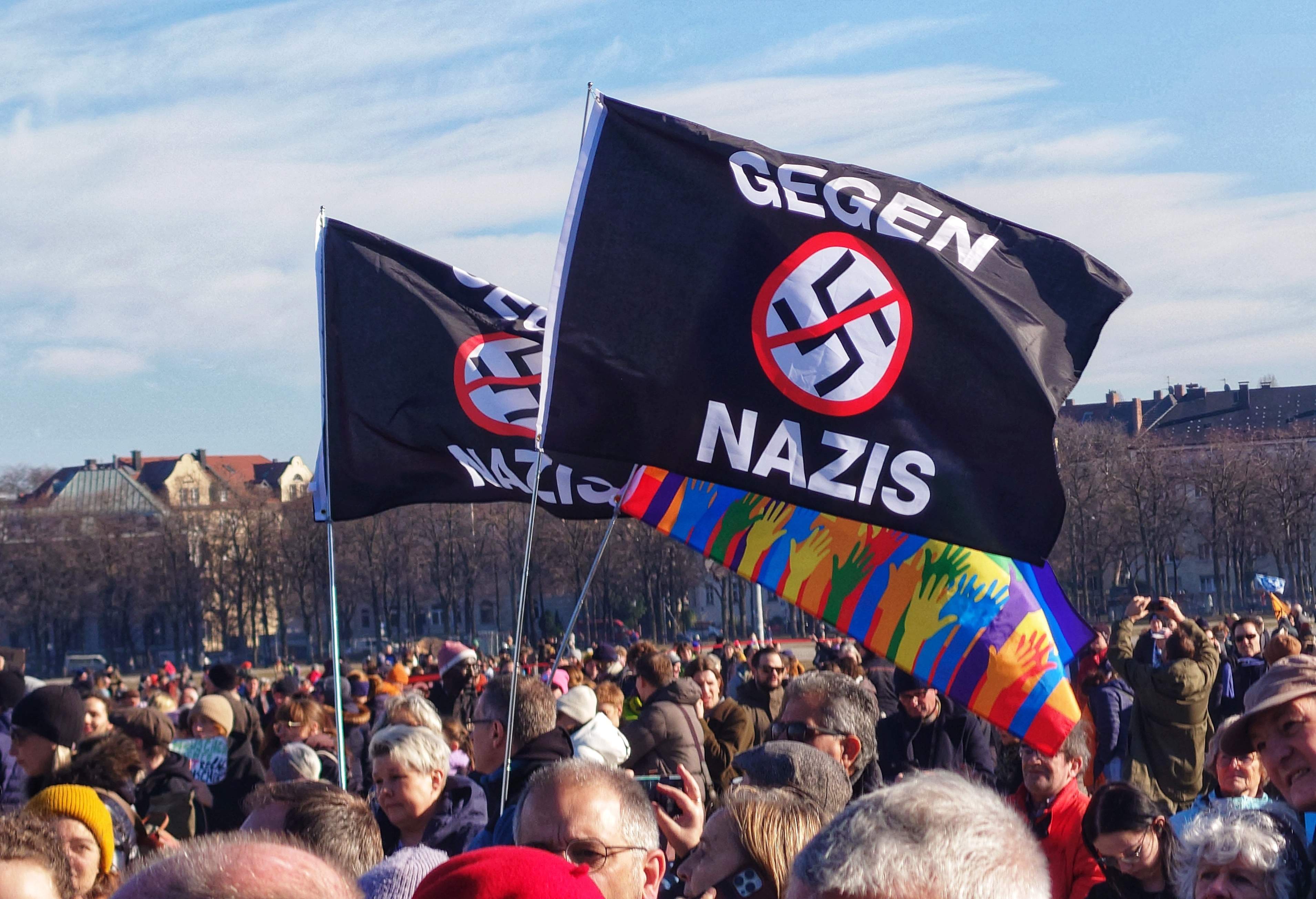 AfD recoloca en primera línea política a dos diputados apartados para relativizar el nazismo