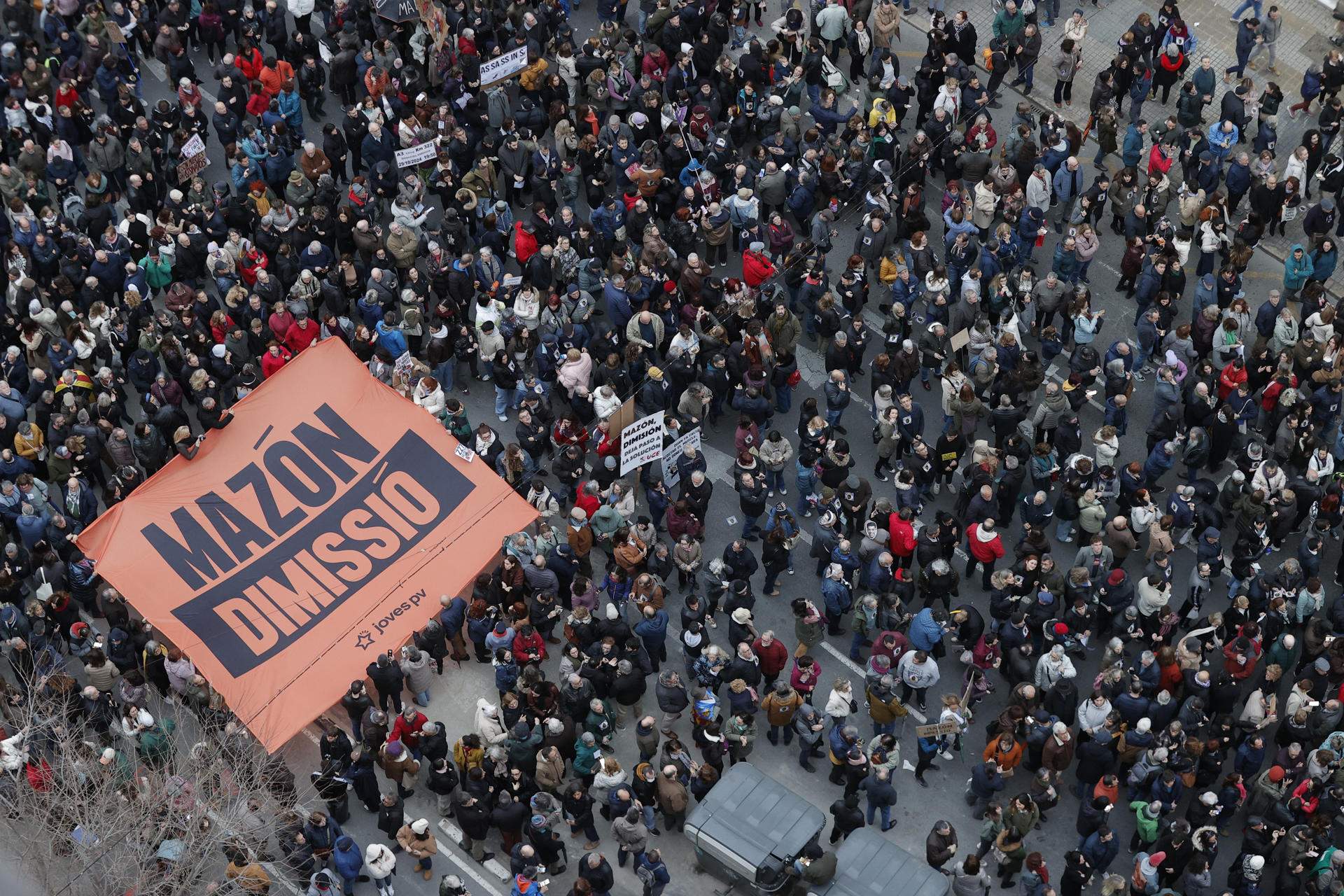 Quinta manifestación en València para exigir la dimisión de Mazón cuatro meses después de la DANA