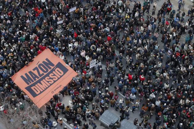 mazon dimissio valencia manifestacio EFE DANA